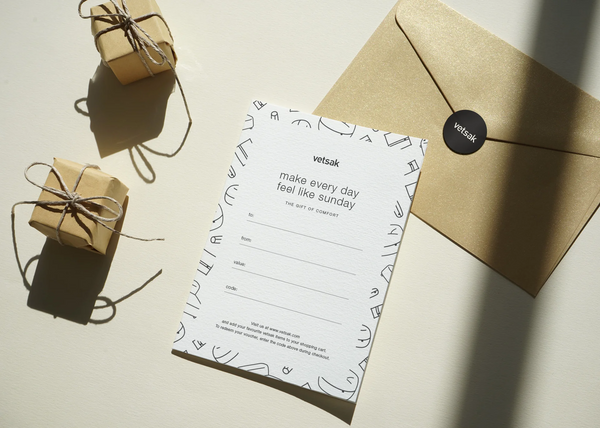 vetsak-gift-card-printed-desk